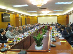 Tăng cường hợp tác giữa DNVN và DN tỉnh Sverdlovsk - LB Nga