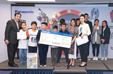 Hơn 4.000 học sinh tham gia thi làm phim Qua ống kính trẻ thơ 2017 của Panasonic