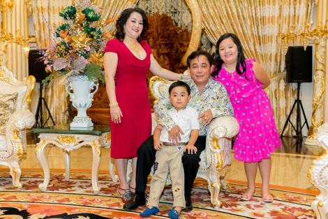 Doanh nhân Huỳnh Uy Dũng: “Người hạnh phúc nhất là người đem hạnh phúc đến cho nhiều người“...