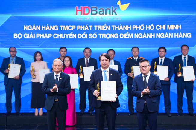 HDBank đạt giải thưởng chuyển đổi số Việt Nam 2025