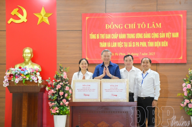 Chung sức, đồng lòng đưa Si Pa Phìn phát triển ổn định, bền vững