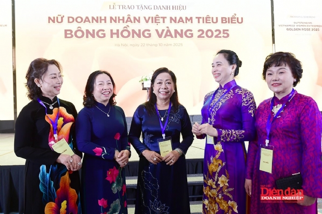 Bông hồng Vàng 2025: Biểu tượng cao quý của bản lĩnh và lòng nhân ái