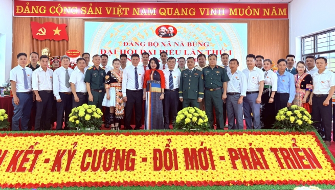 Quyết tâm vượt khó, xây dựng Nà Bủng từng bước phát triển khá