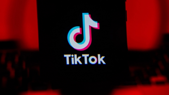 TikTok gửi cảnh báo lừa đảo trực tuyến trực tiếp trong ứng dụng