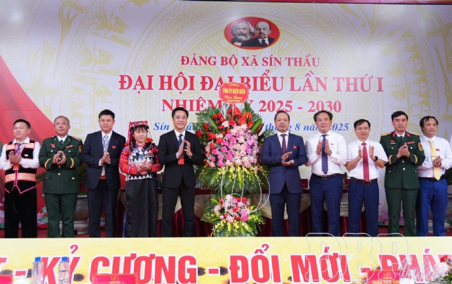 Sín Thầu vững vàng nơi cực Tây Tổ quốc