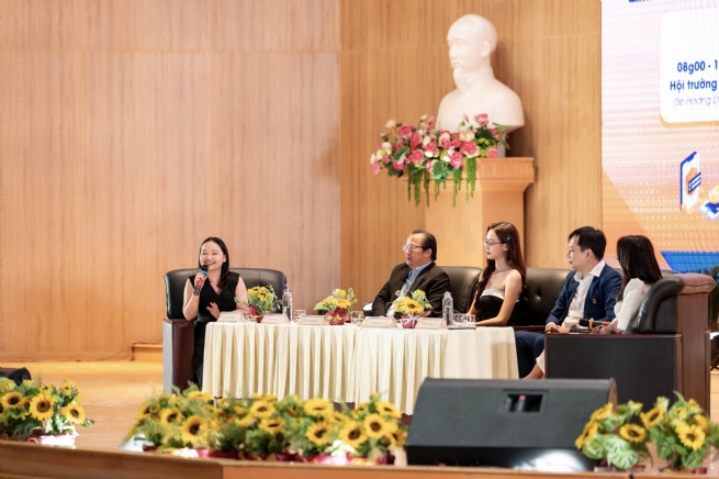 Home Credit đưa kiến thức tài chính đến gần hơn với phụ nữ và sinh viên