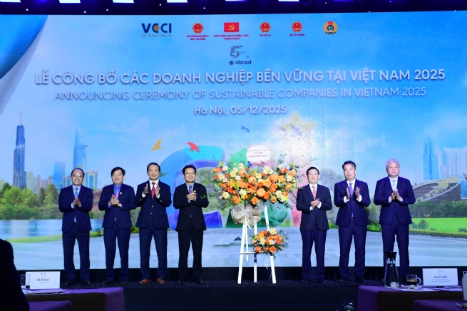 Lễ công bố các doanh nghiệp bền vững tại Việt Nam năm 2025