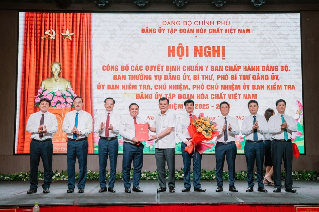 Vinachem: Bứt phá mạnh mẽ 6 tháng đầu năm 2025
