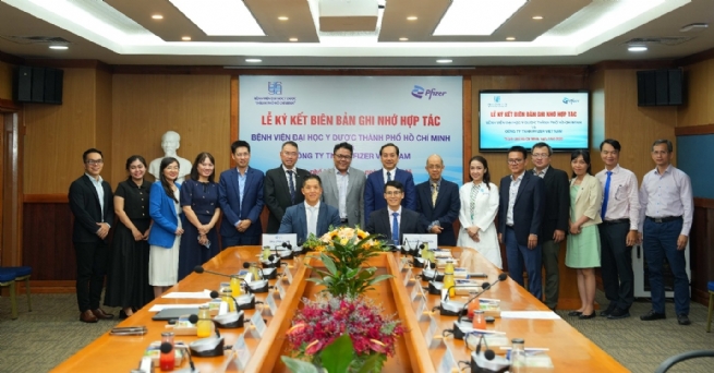 Pfizer và Bệnh viện Đại học Y Dược TP.HCM ký kết Biên bản ghi nhớ để cải thiện chất lượng chăm sóc sức khỏe
