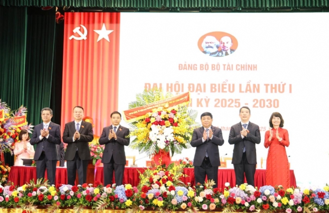 Phấn đấu GDP bình quân đầu người đạt 8.500 USD vào năm 2030