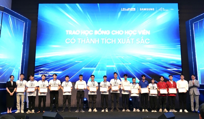 Samsung tiếp tục hỗ trợ thanh niên Việt Nam phát triển tài năng công nghệ