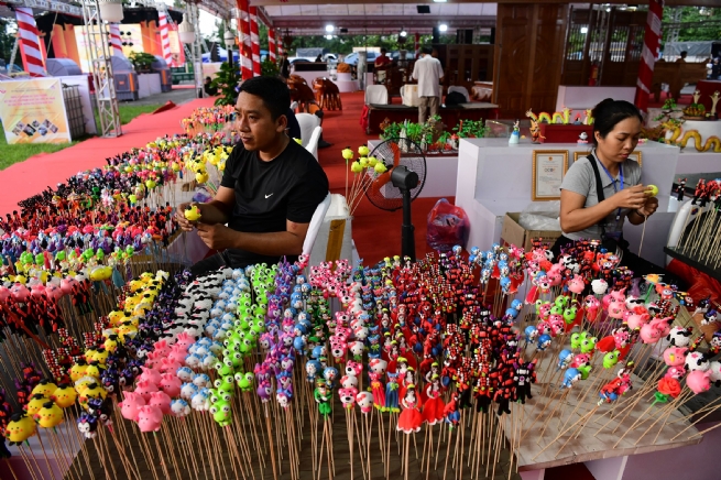 Đẩy mạnh phát triển làng nghề theo mô hình liên kết