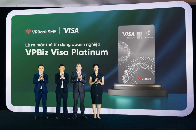 Visa và VPBank ra mắt Thẻ doanh nghiệp VPBiz Visa Platinum, thúc đẩy chuyển đổi số SME và tăng trưởng bền vững