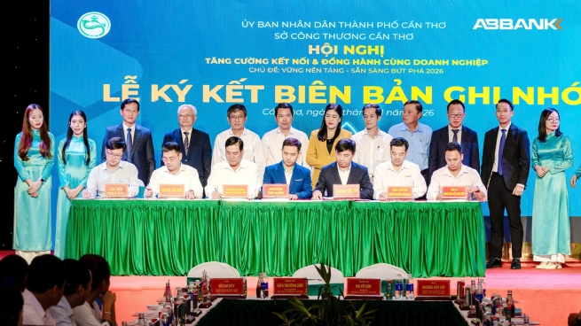 ABBank phối hợp với Sở Công thương Cần Thơ tăng cường kết nối, đồng hành cùng doanh nghiệp