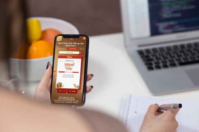 Lịch Tết Hôm Nay - trân trọng những phút giây bên nhau