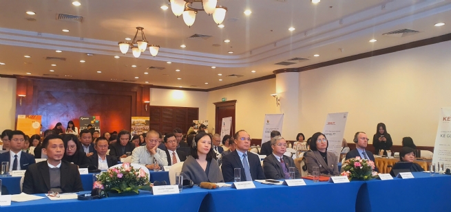 Kinh tế bao trùm - Người yếu thế trở thành nguồn lực phát triển