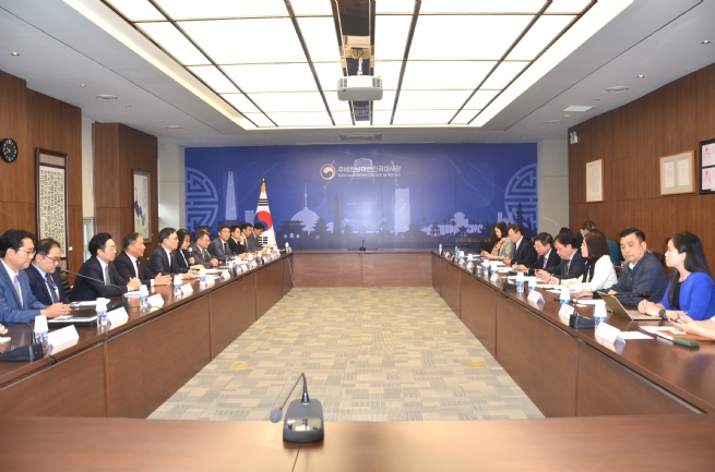 VCCI Strengthens Connectivity and Dialogue with Korean Business Community
