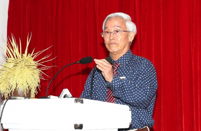 Tháo gỡ nút thắt thể chế để doanh nghiệp yên tâm đầu tư lâu dài