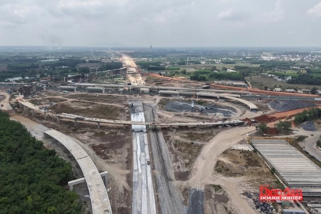 Đẩy nhanh đầu tư công để hiện thực hoá mục tiêu tăng trưởng