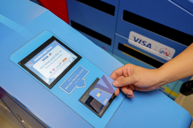Visa và Hanoi Metro mở rộng triển khai thanh toán thẻ không tiếp xúc