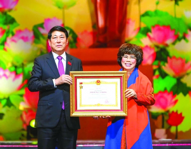 Bản lĩnh anh hùng của một tập thể anh hùng