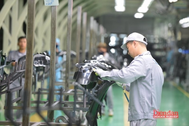 Gỡ “nút thắt” thể chế để đạt tăng trưởng hai con số