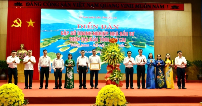 Đổi mới xúc tiến đầu tư, đồng hành thực chất với doanh nghiệp