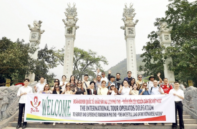 Mở rộng không gian phát triển du lịch từ kết nối Famtrip quốc tế