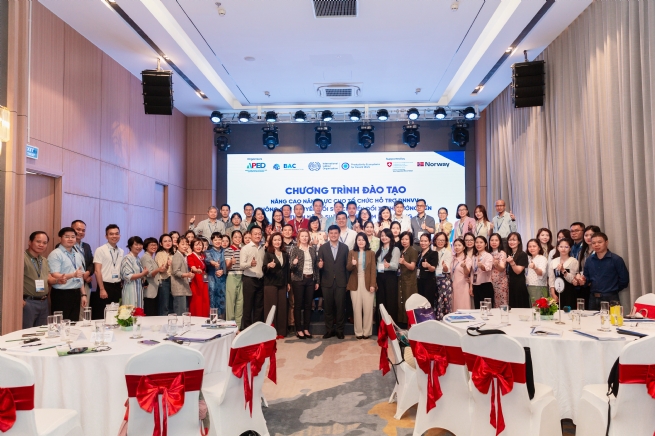 Nâng cao năng lực cho tổ chức hỗ trợ DNNVV thông qua chuyển đổi số, chuyển đổi xanh, hướng đến cải thiện năng suất và việc làm thỏa đáng