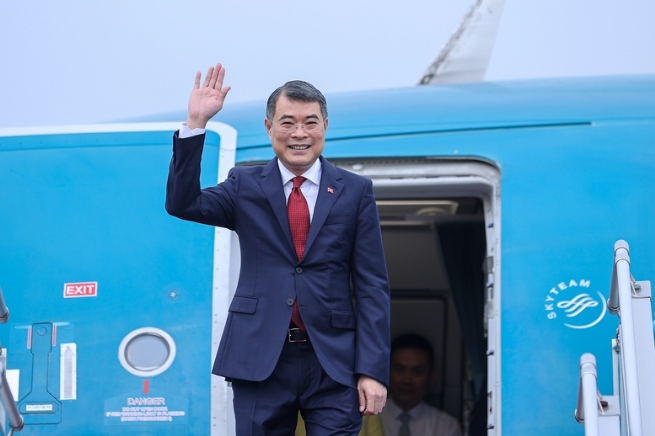 Thủ tướng Chính phủ Lê Minh Hưng lên đường dự Hội nghị Cấp cao ASEAN